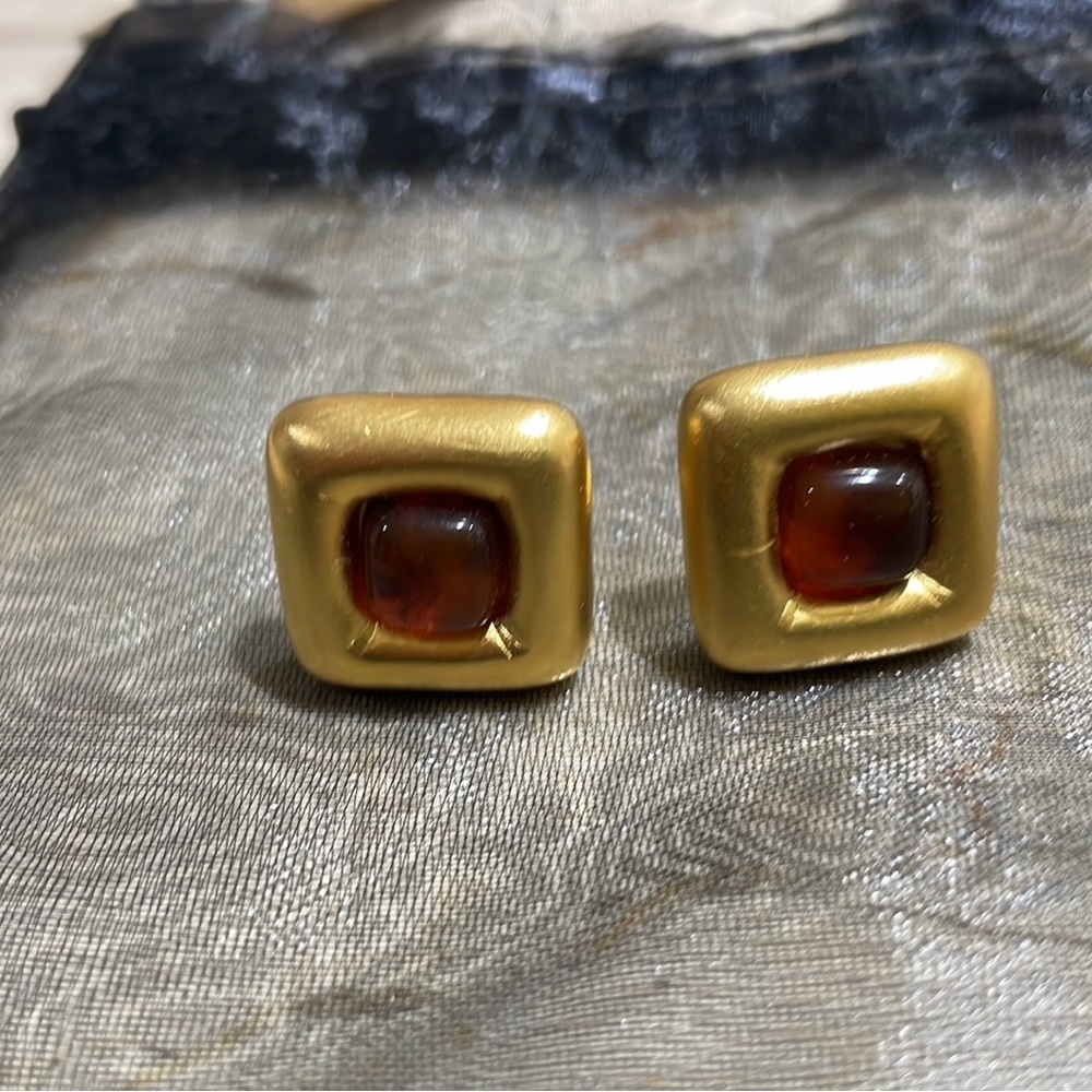 Vintage Givenchy Gold-Tone Faux Amber/Cabochon Clip-on Earrings - Picture 7 of 12